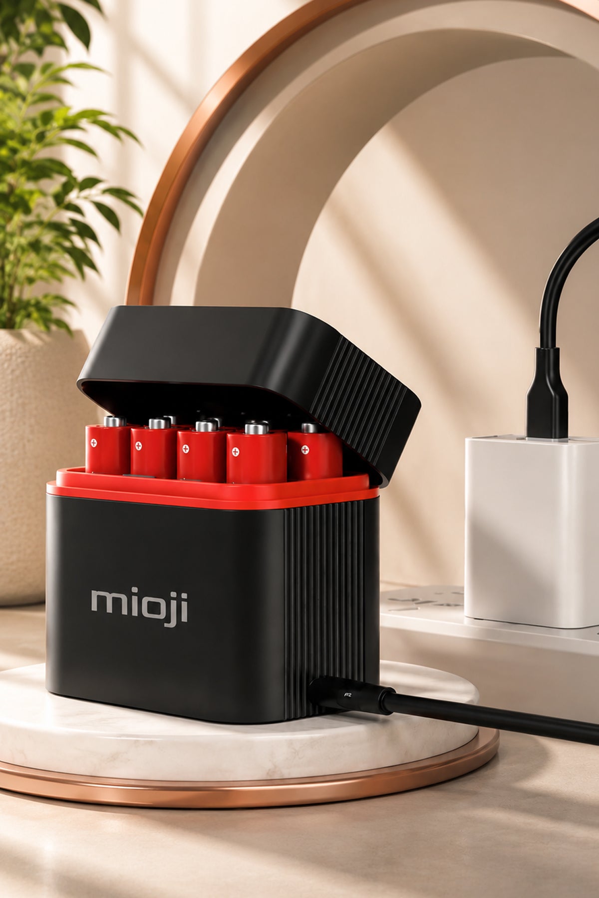 Mio BT12 Pil Şarj Cihazı Siyah